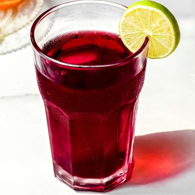 Agua de Jamaica (Hibiscus Water).